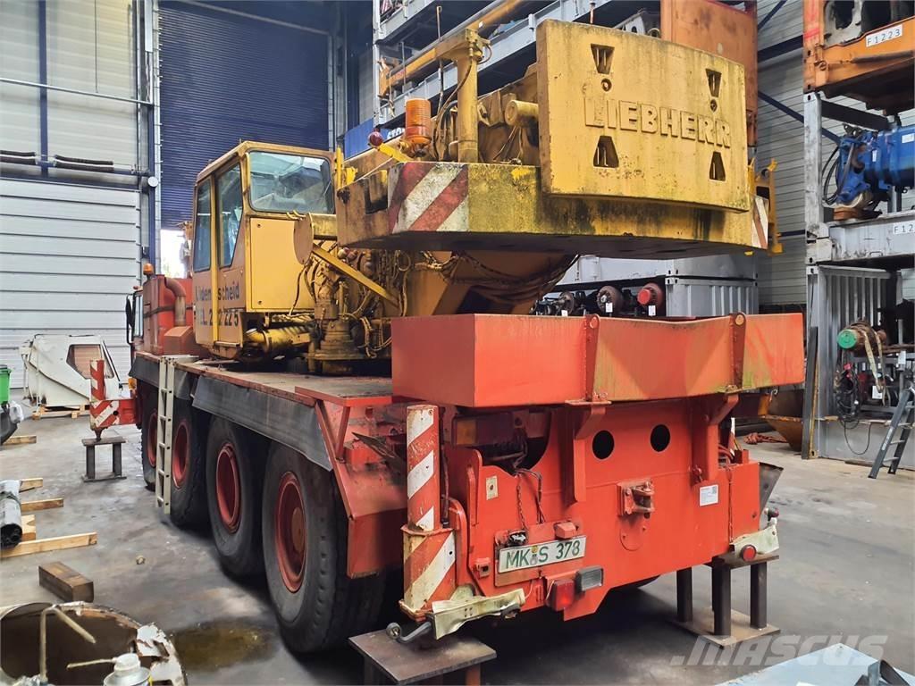 Liebherr LTM 1050 Gruas Todo terreno
