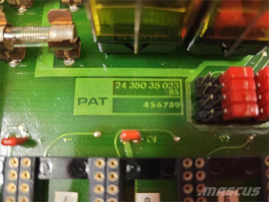  PAT motherboard 018 Peças e equipamento de gruas