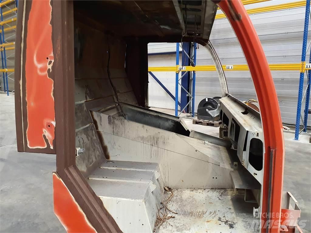 PPM ATT lower cabin Cabines e interior máquinas construção