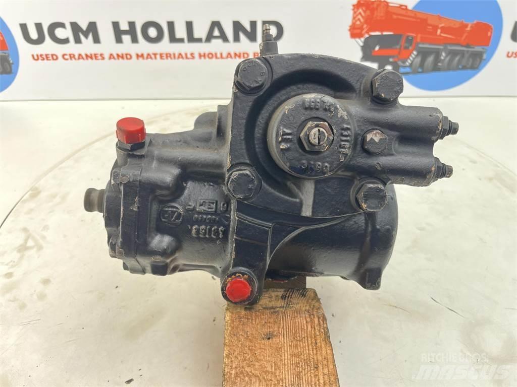 ZF steering box Peças e equipamento de gruas