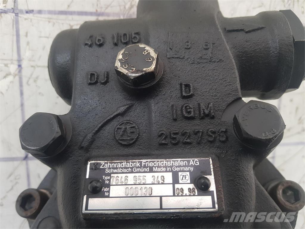 ZF steering pump Peças e equipamento de gruas