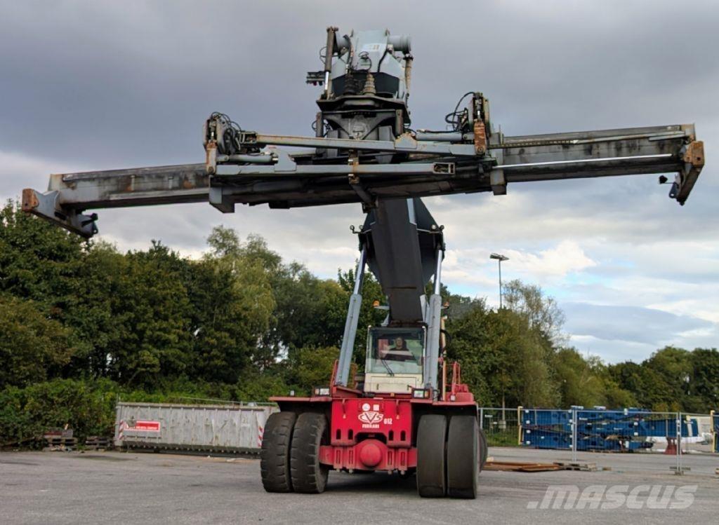CVS Ferrari F377.5 PB Guindastes móveis