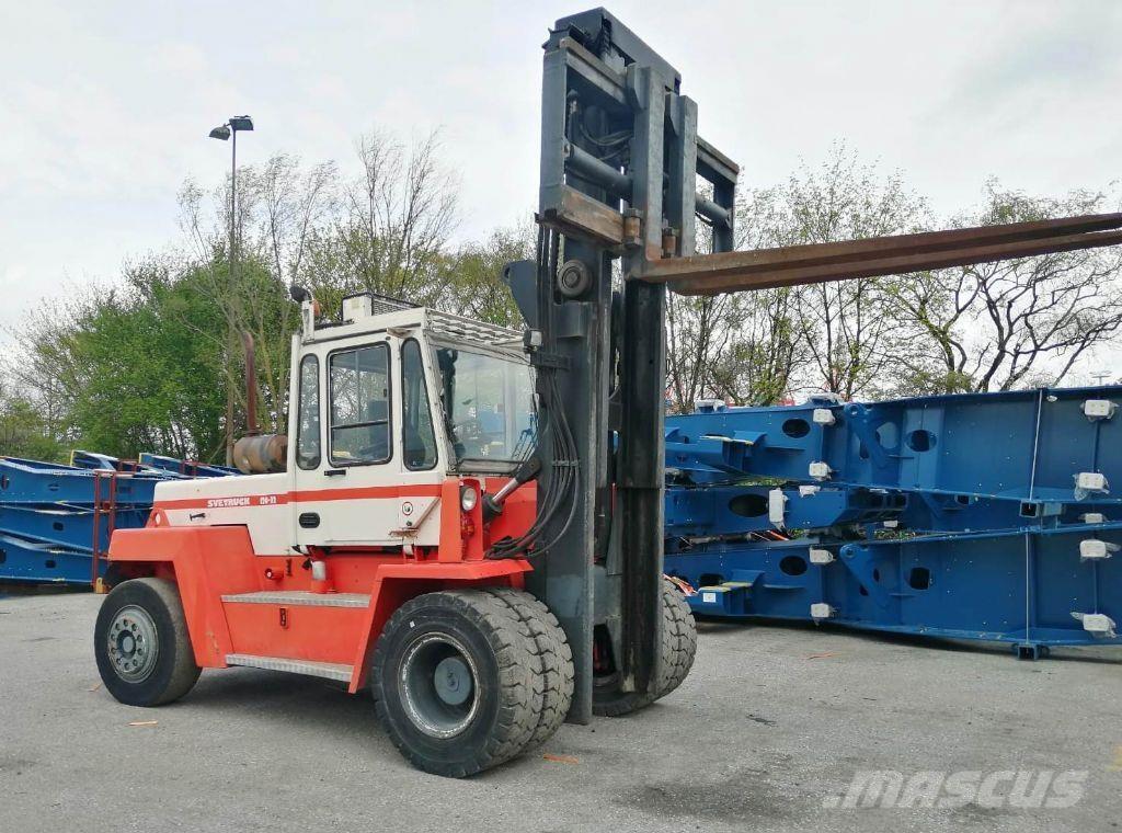 Svetruck 13,6-120-32 Empilhadores Diesel