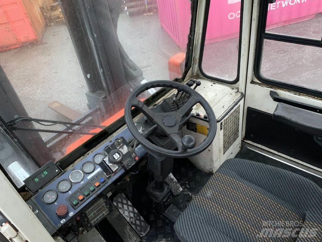 Svetruck 13,6-120-32 Empilhadores Diesel