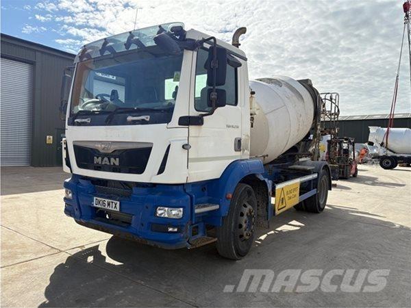 MAN McPHEE 4m3 Camiões de betão