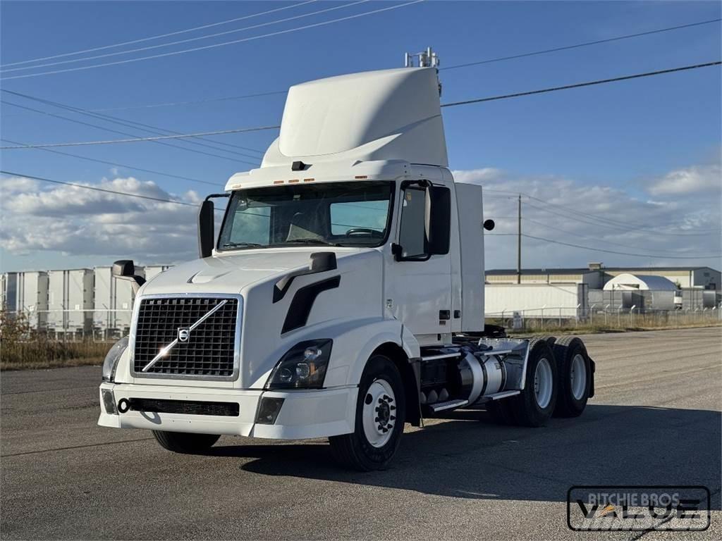 Volvo VNL300 Tractores (camiões)