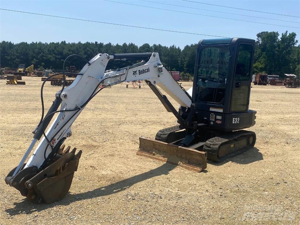 Bobcat E32 Construção - Outros
