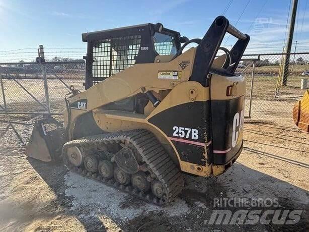 CAT 257B Construção - Outros
