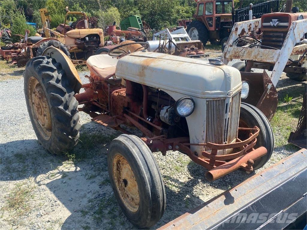 Ford 8N Construção - Outros
