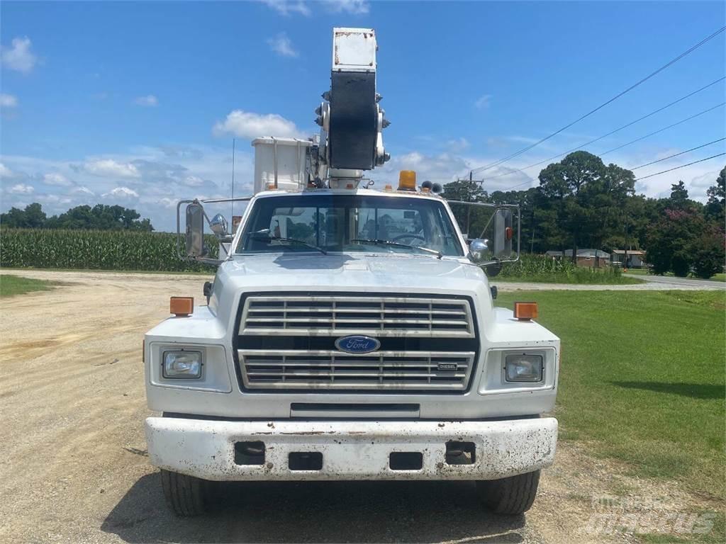 Ford F-800 Construção - Outros

