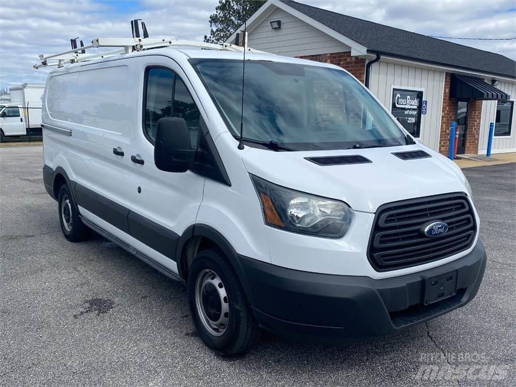 Ford Transit Construção - Outros
