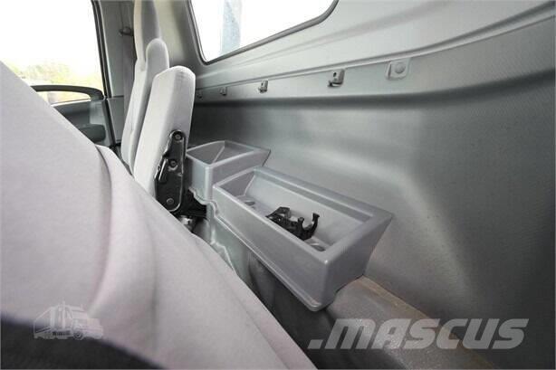 Isuzu NRR Camiões de Reciclagem