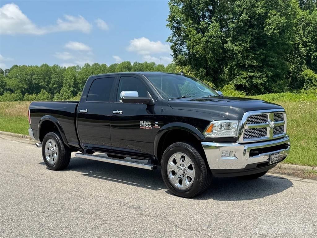 RAM 2500 Construção - Outros
