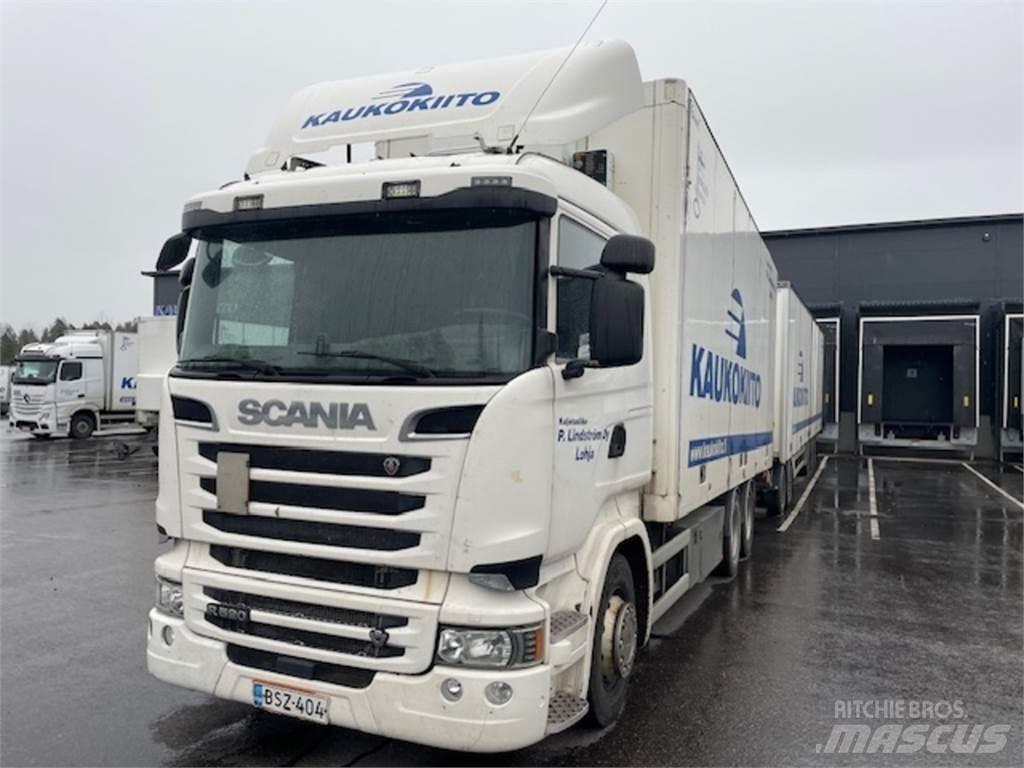 Scania R520 Camiões de caixa fechada