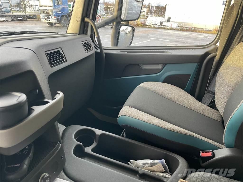 Volvo FM 330 Camiões caixa temperatura controlada