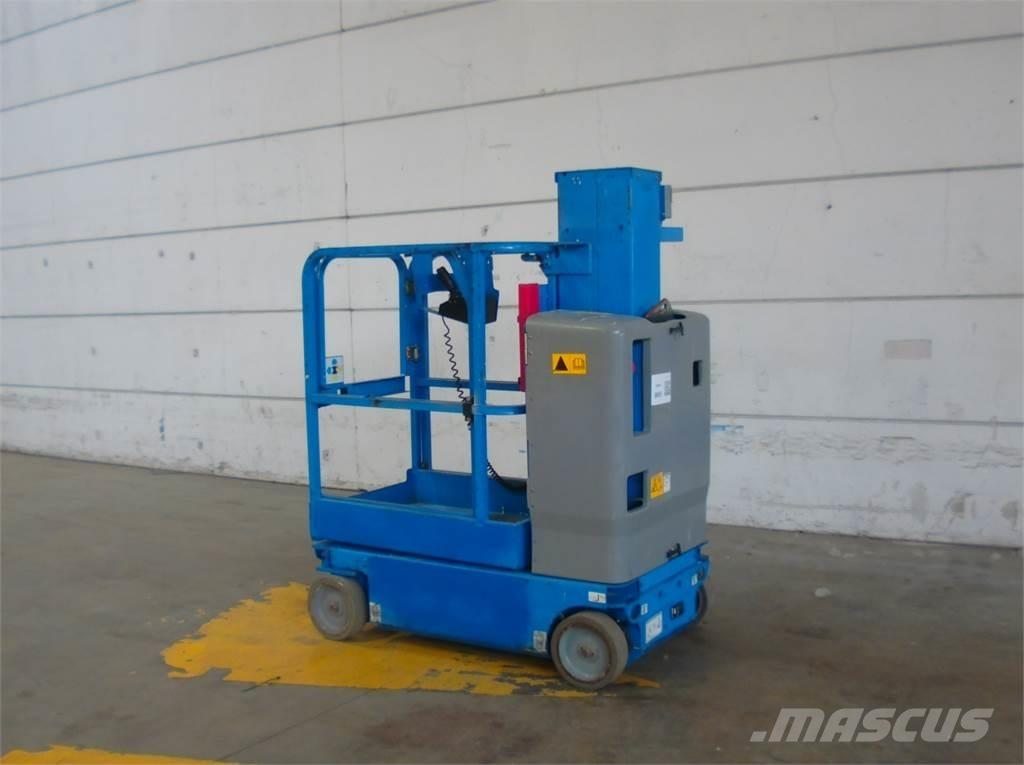 Genie GRC12 Plataformas de Mastro Vertical