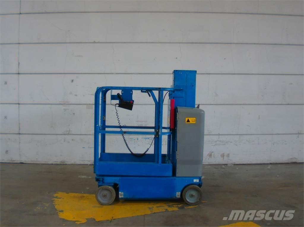 Genie GRC12 Plataformas de Mastro Vertical
