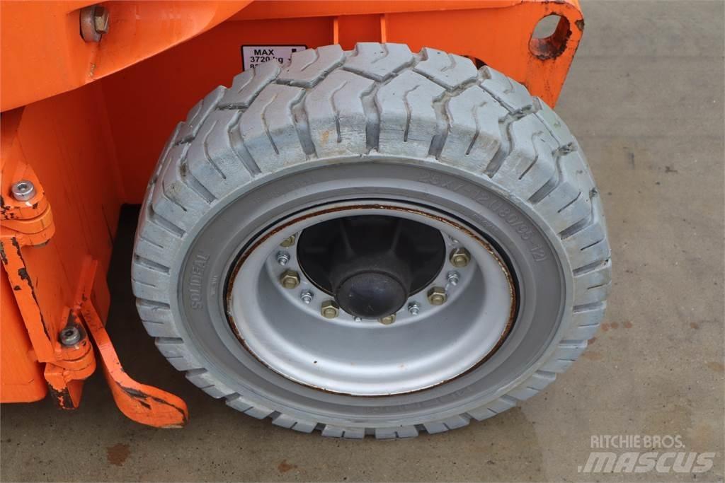 JLG E300AJP Elevadores braços articulados