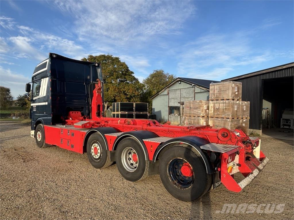 DAF XF 510 FAK 8X2 Camiões Ampliroll