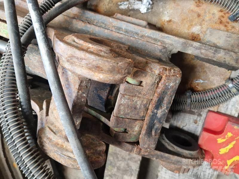 Geith JCB3CX Conectores