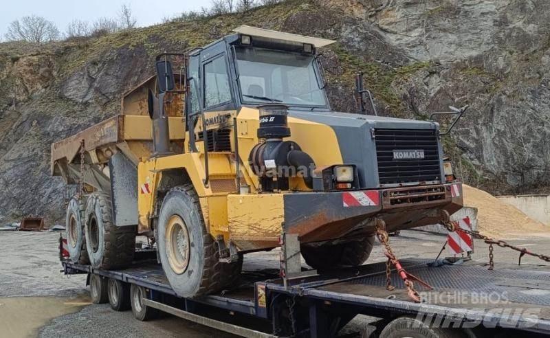 Komatsu HM300-2 Camiões articulados