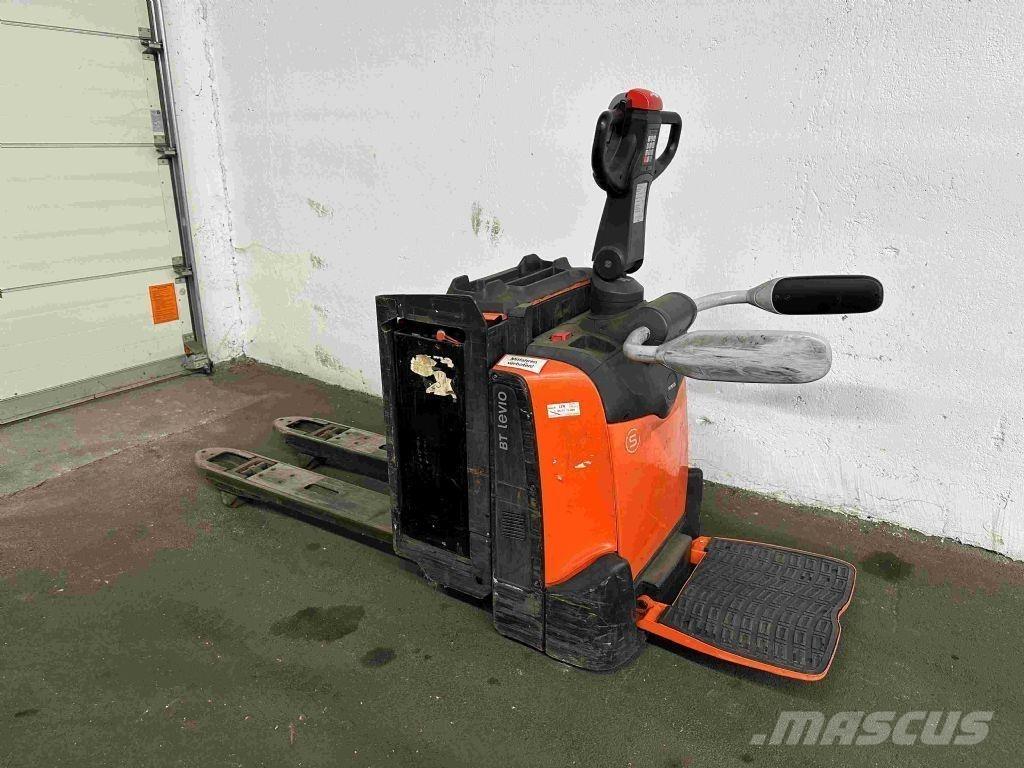 Toyota LPE 200 Porta palettes