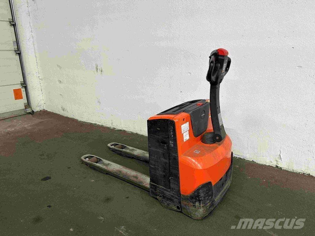 Toyota LWE 160 Porta palettes
