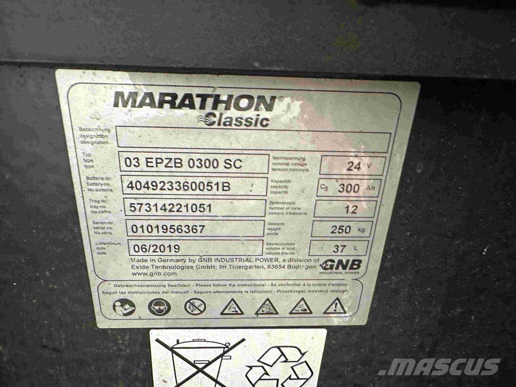 Toyota SPE 200 DN Empilhador para operador externo