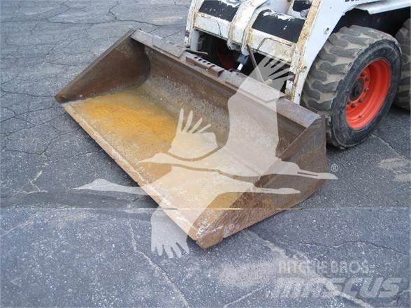 Bobcat 751 Carregadoras de direcção deslizante