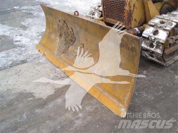 Dresser TD7H Dozers - Tratores rastos