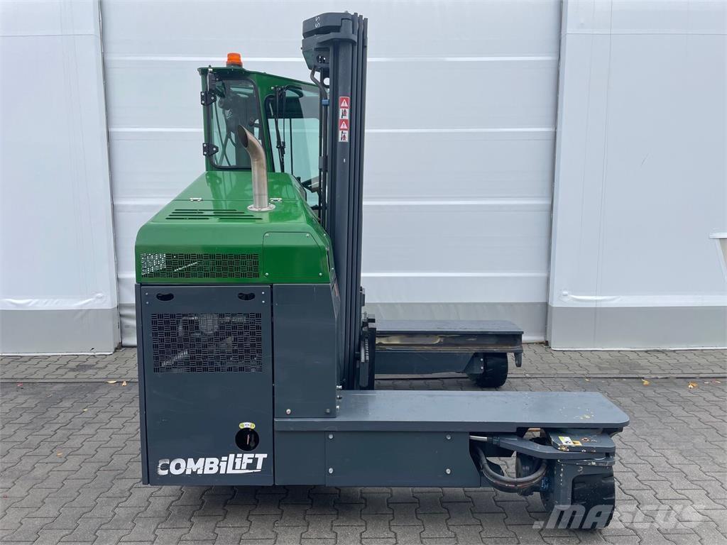 Combilift C4000 Carregadores laterais