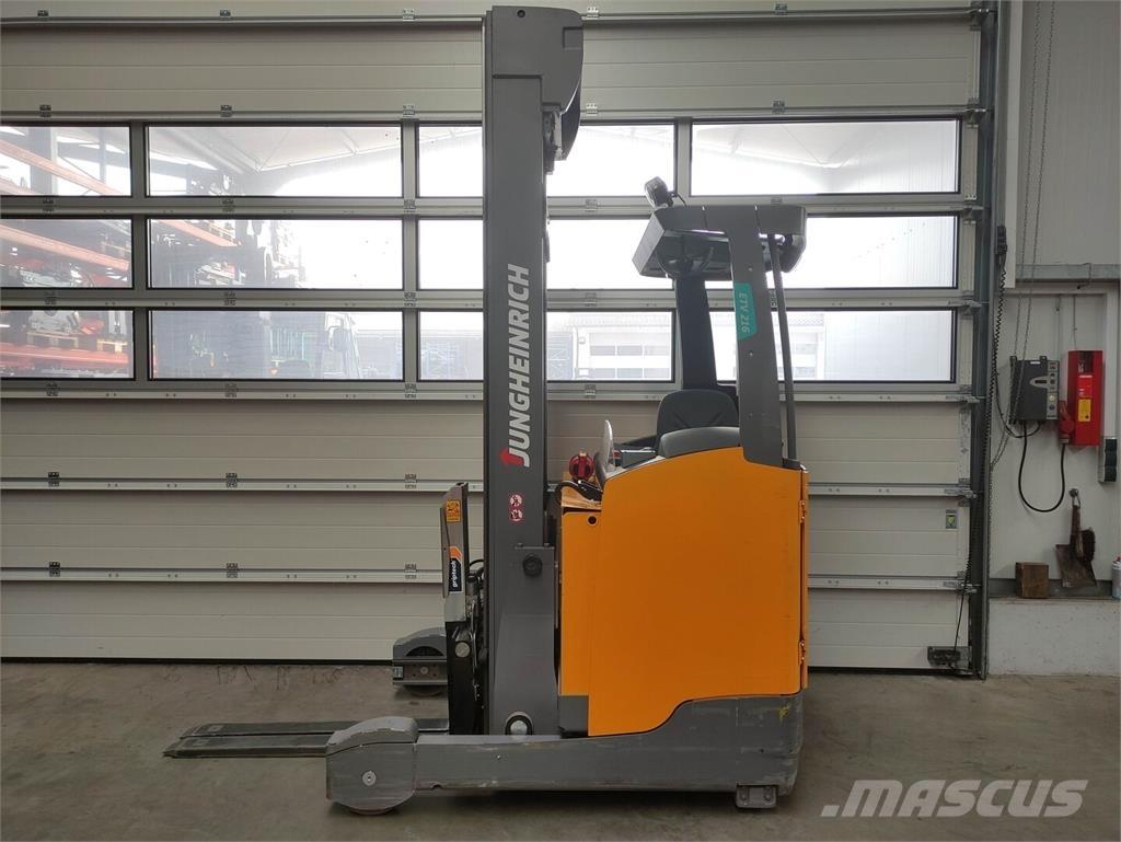 Jungheinrich ETV 216 Empilhadores Elevadores