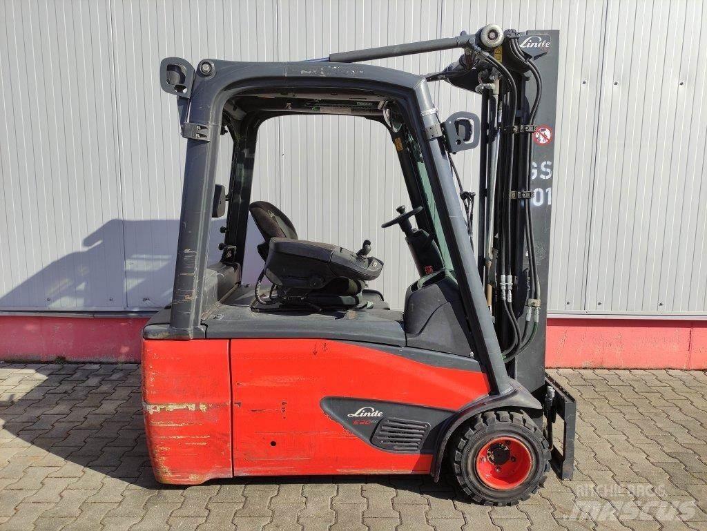 Linde E20L-02-386 Empilhadores eléctricos