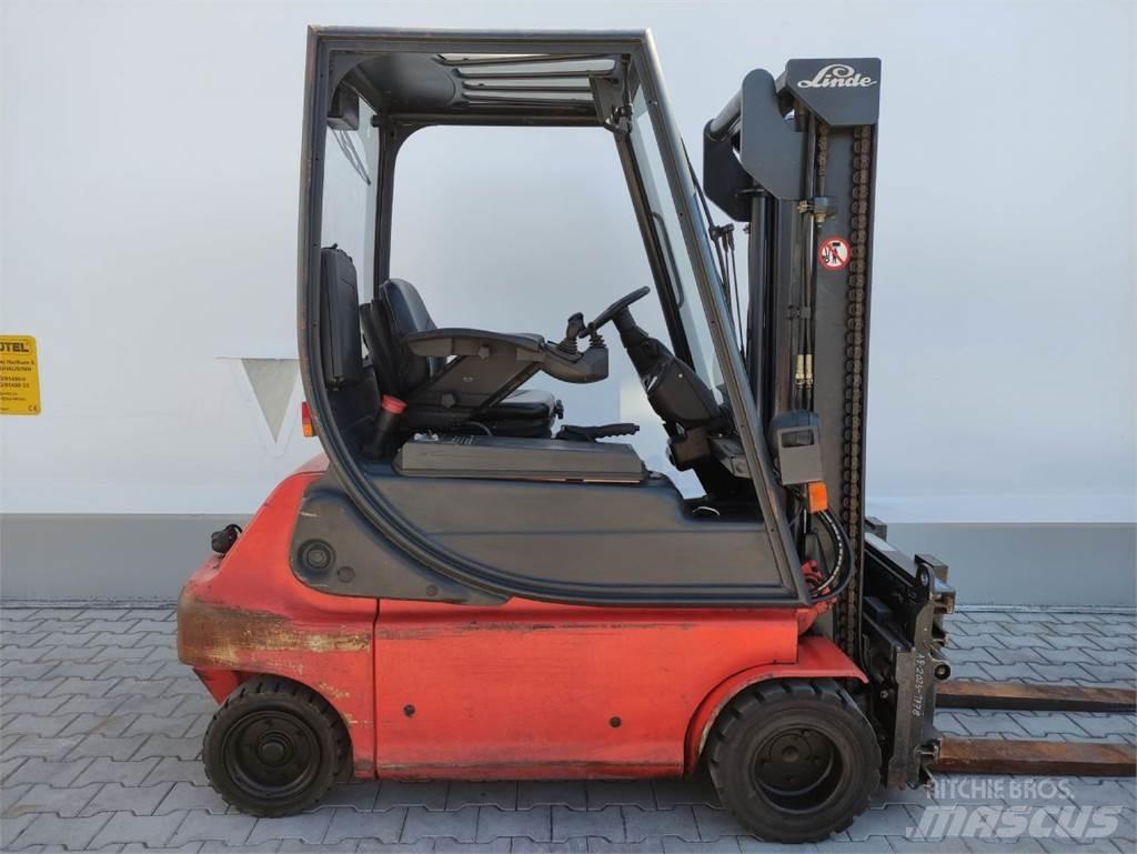 Linde E20P-02-335 Empilhadores eléctricos