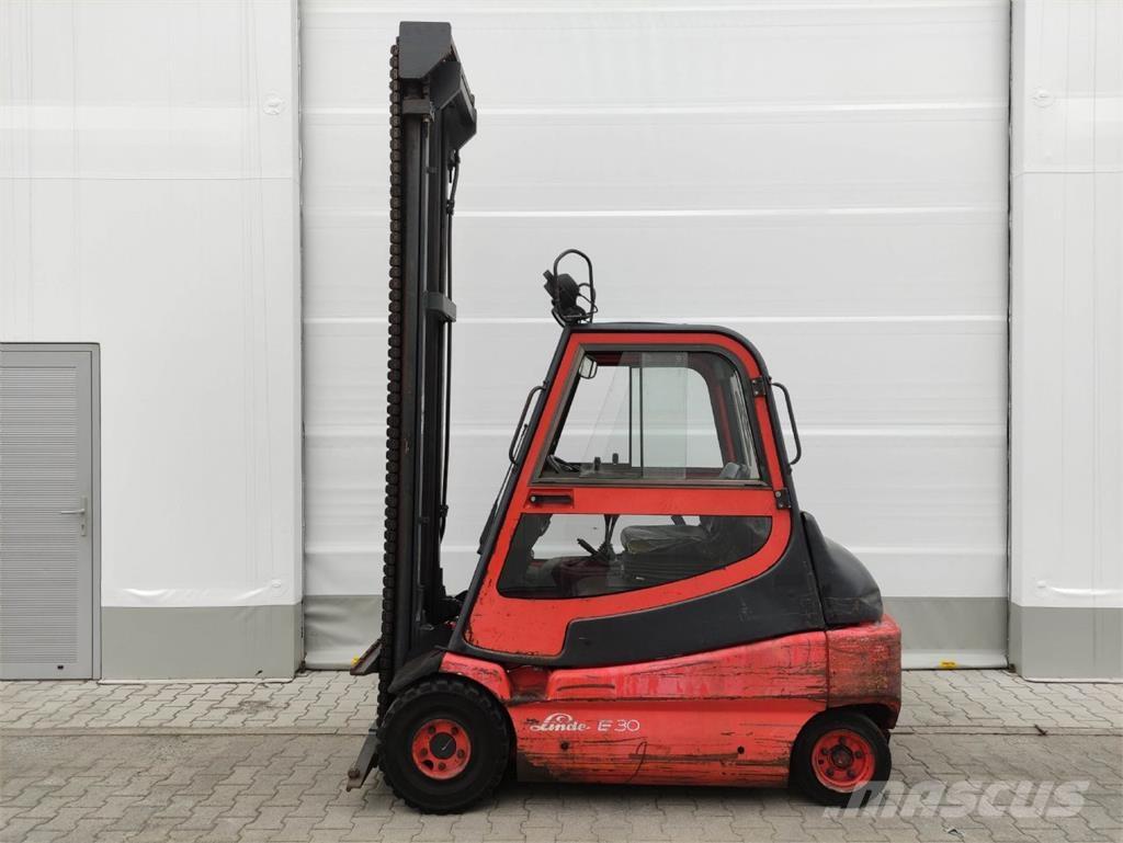 Linde E30-01-336 Empilhadores eléctricos