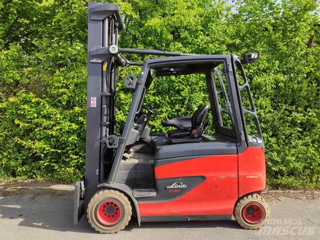 Linde E30HL-01/600-387 Empilhadores eléctricos