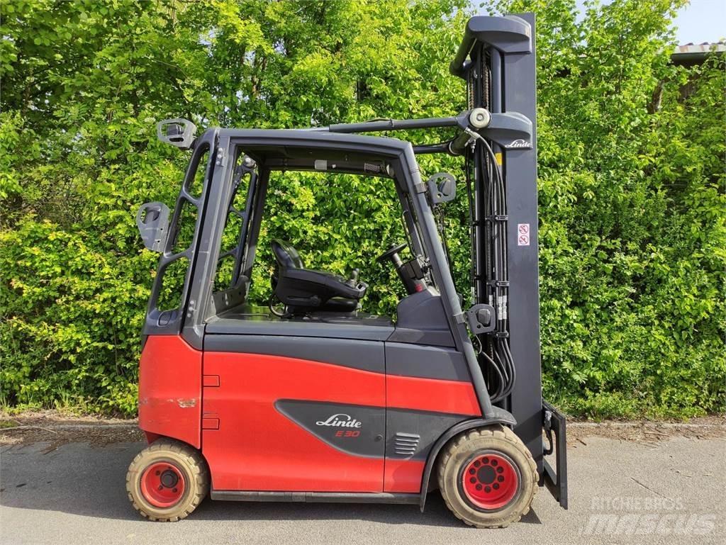 Linde E30HL-01/600-387 Empilhadores eléctricos