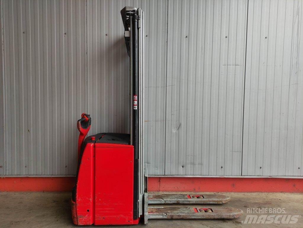 Linde L16-1173 Empilhador para operador externo