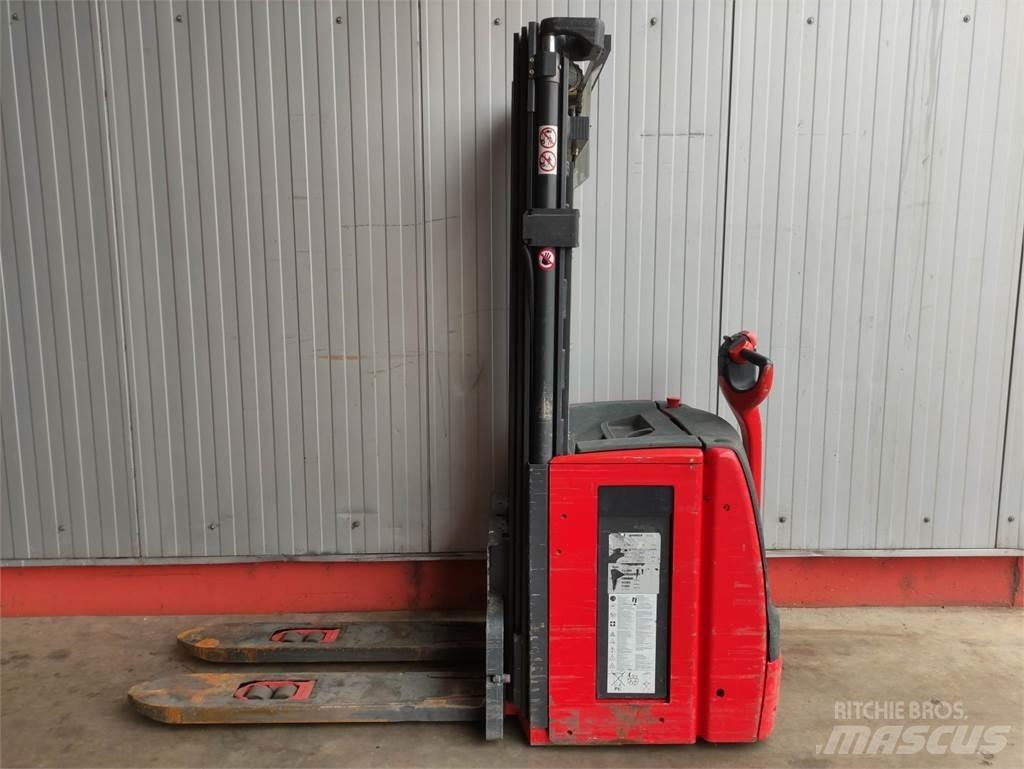 Linde L20-1173 Empilhador para operador externo
