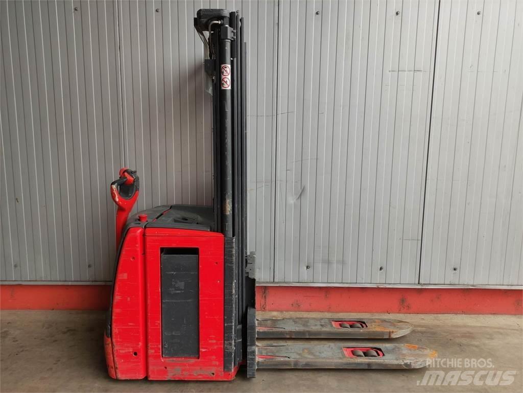 Linde L20-1173 Empilhador para operador externo