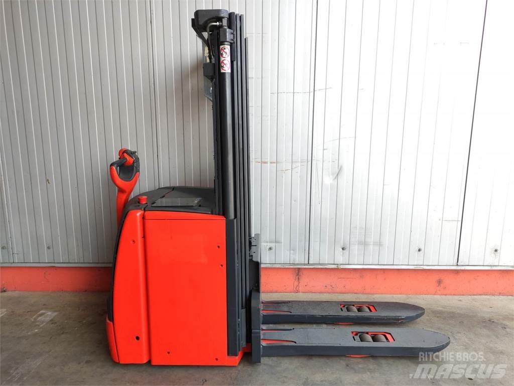 Linde L20i-1173 Empilhador para operador externo