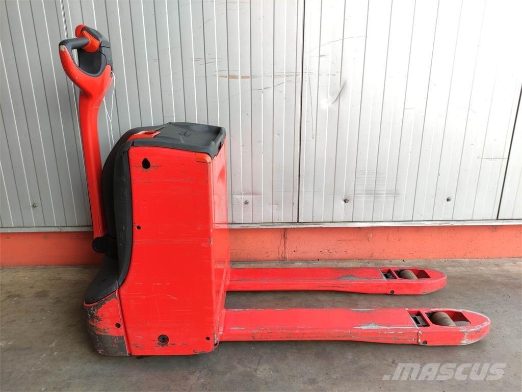 Linde T16-1152 Porta palettes