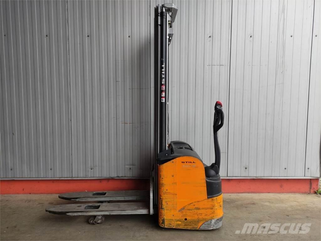 Still EGV 16 i Empilhador para operador externo