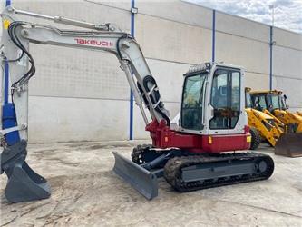 Takeuchi TB180FR