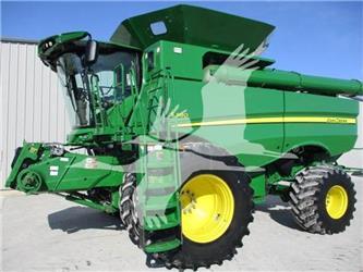 John Deere S680