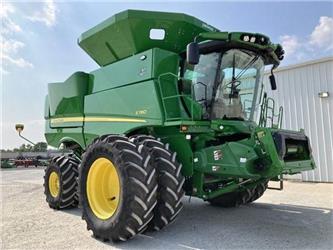 John Deere S780