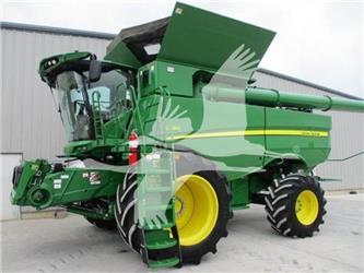John Deere S780