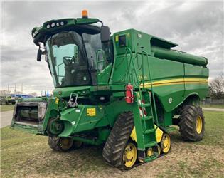 John Deere S 690 i