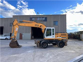 Liebherr A 924 Litronic