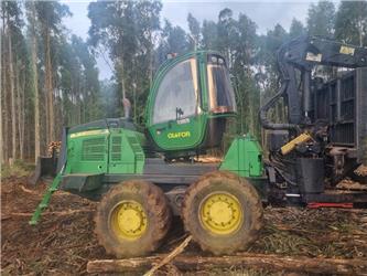 John Deere 1210 E
